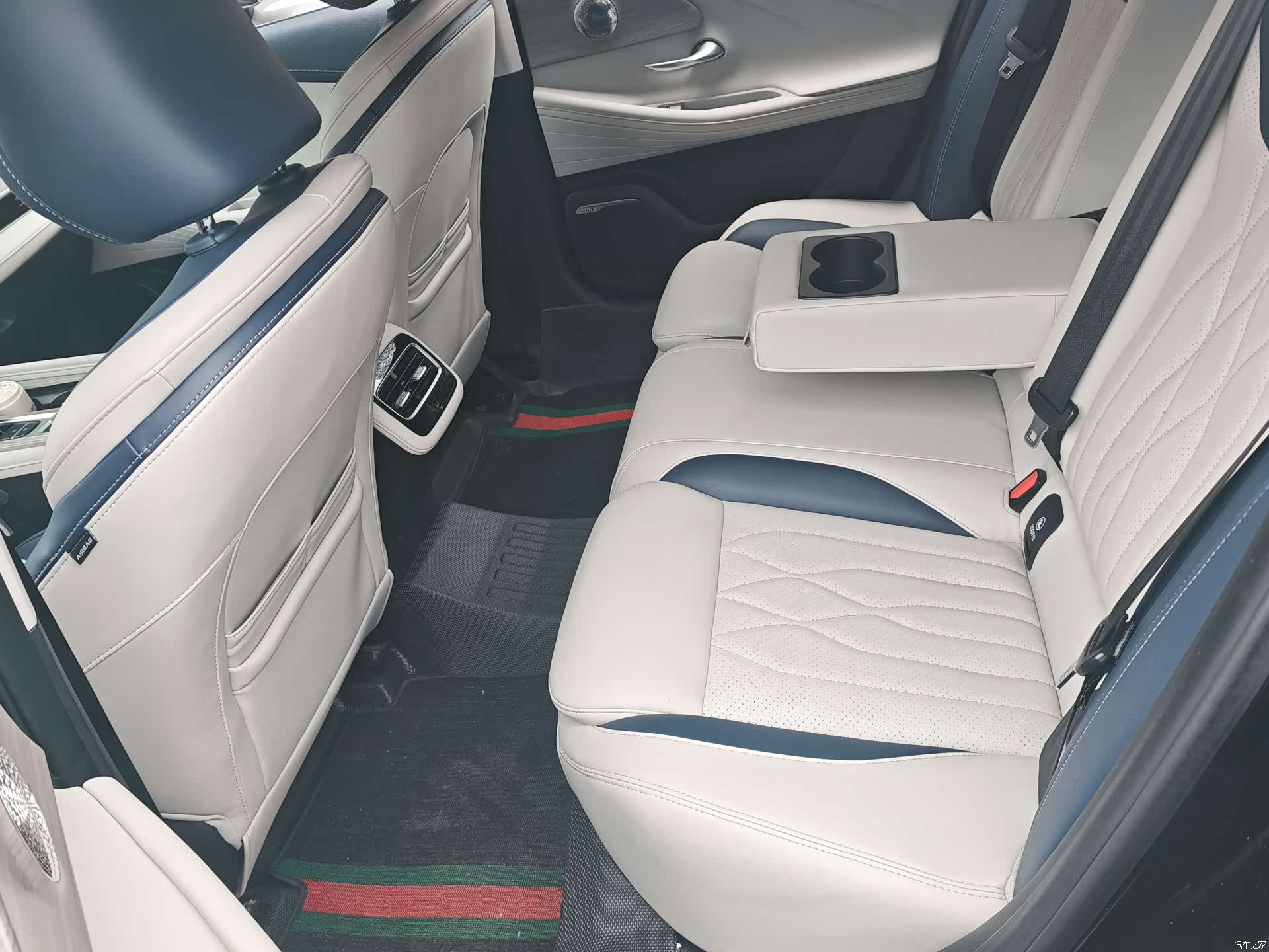 Chery Arrizo 8, 2022 11