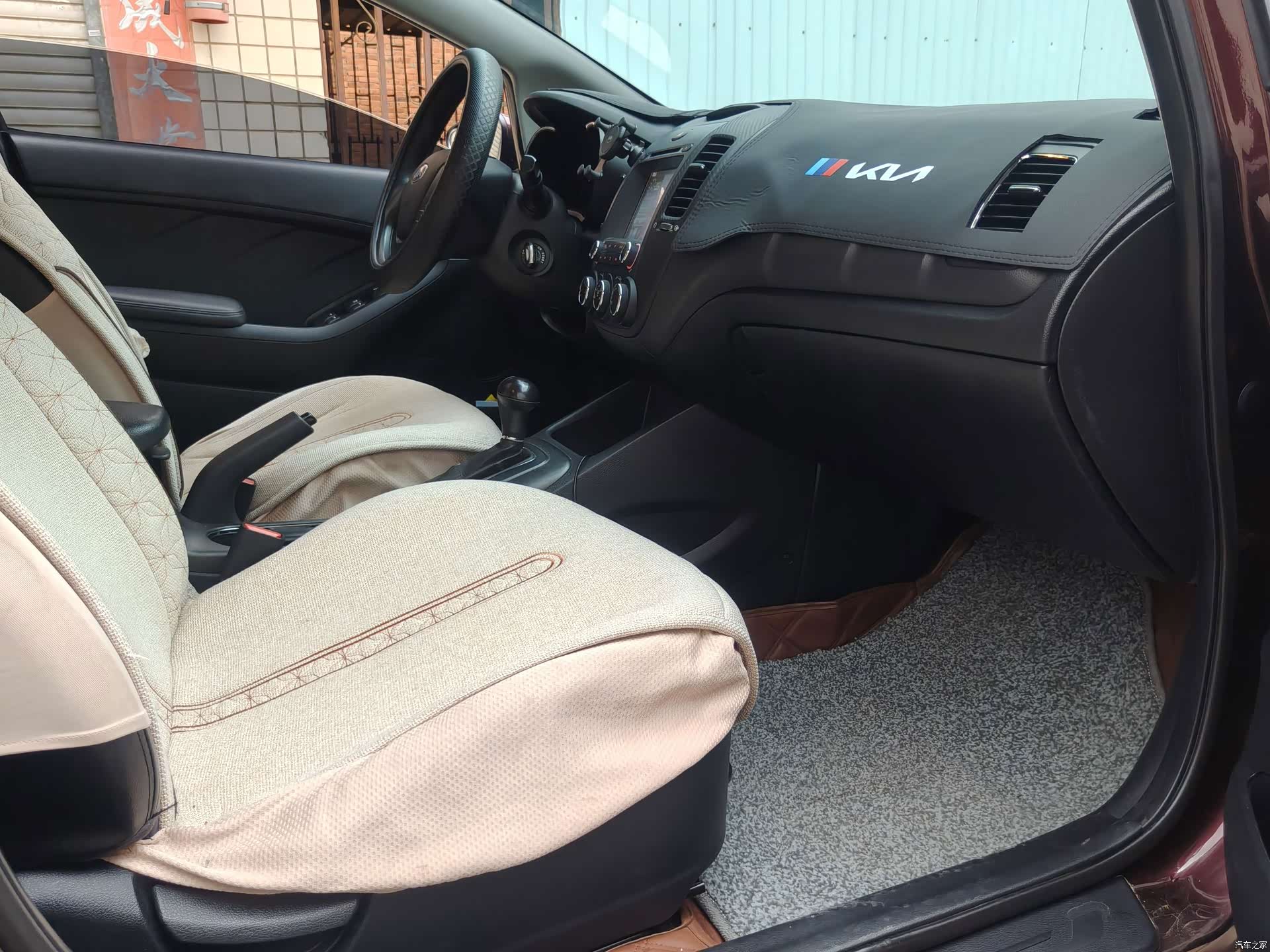 Kia K3, 2014 12
