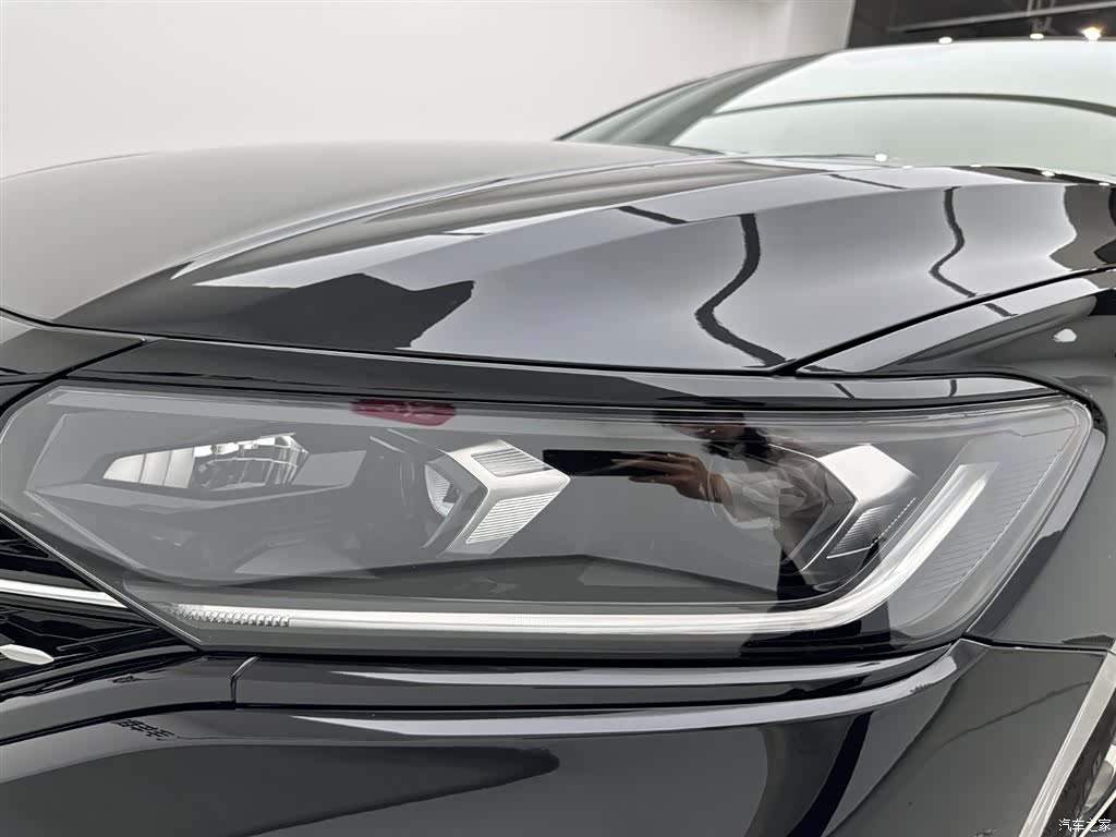 Volkswagen Passat, 2024 29