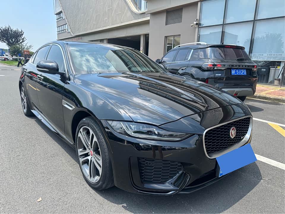 Jaguar XEL Jaguar XEL