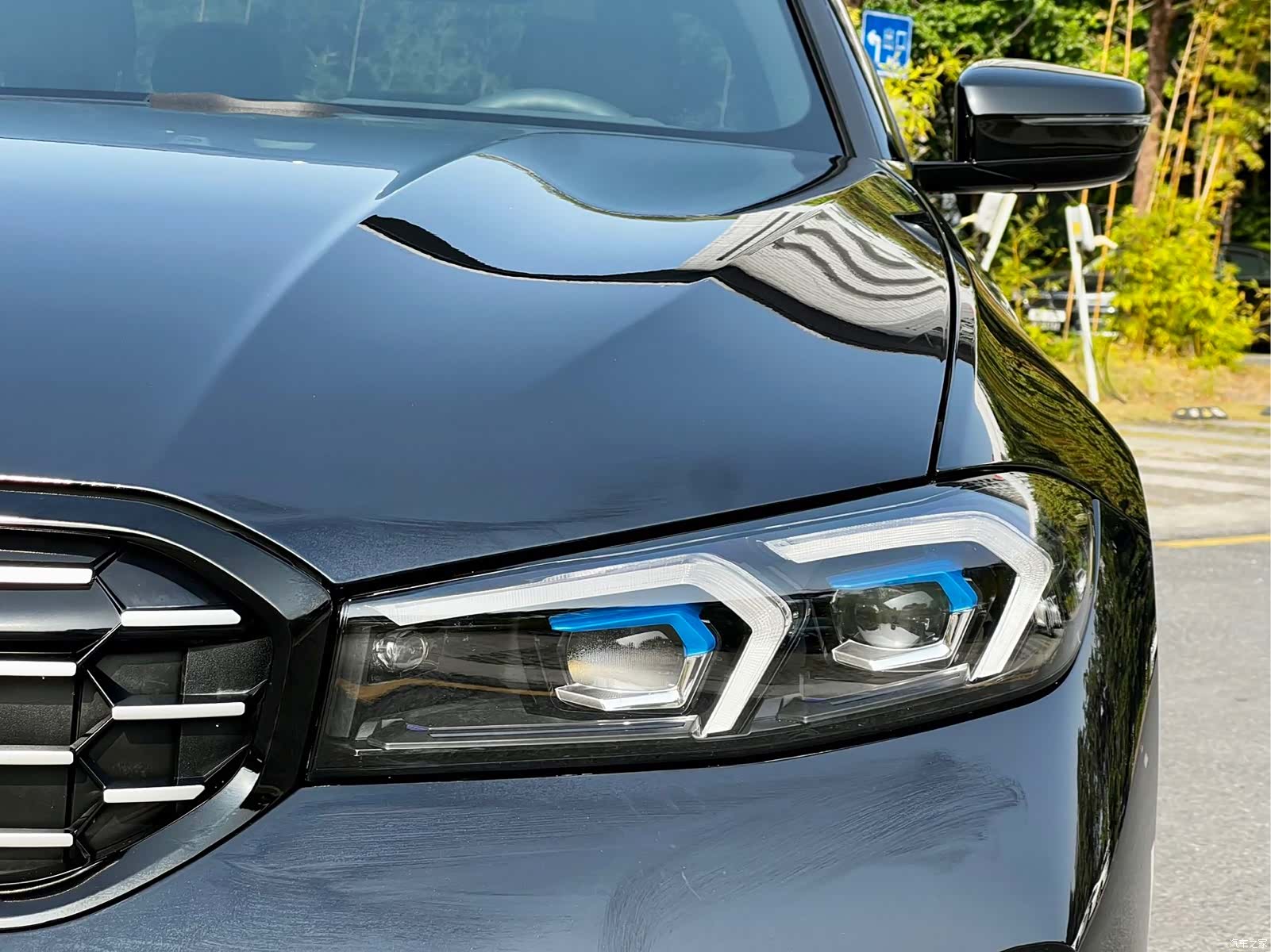 BMW 3 Series, 2024 7