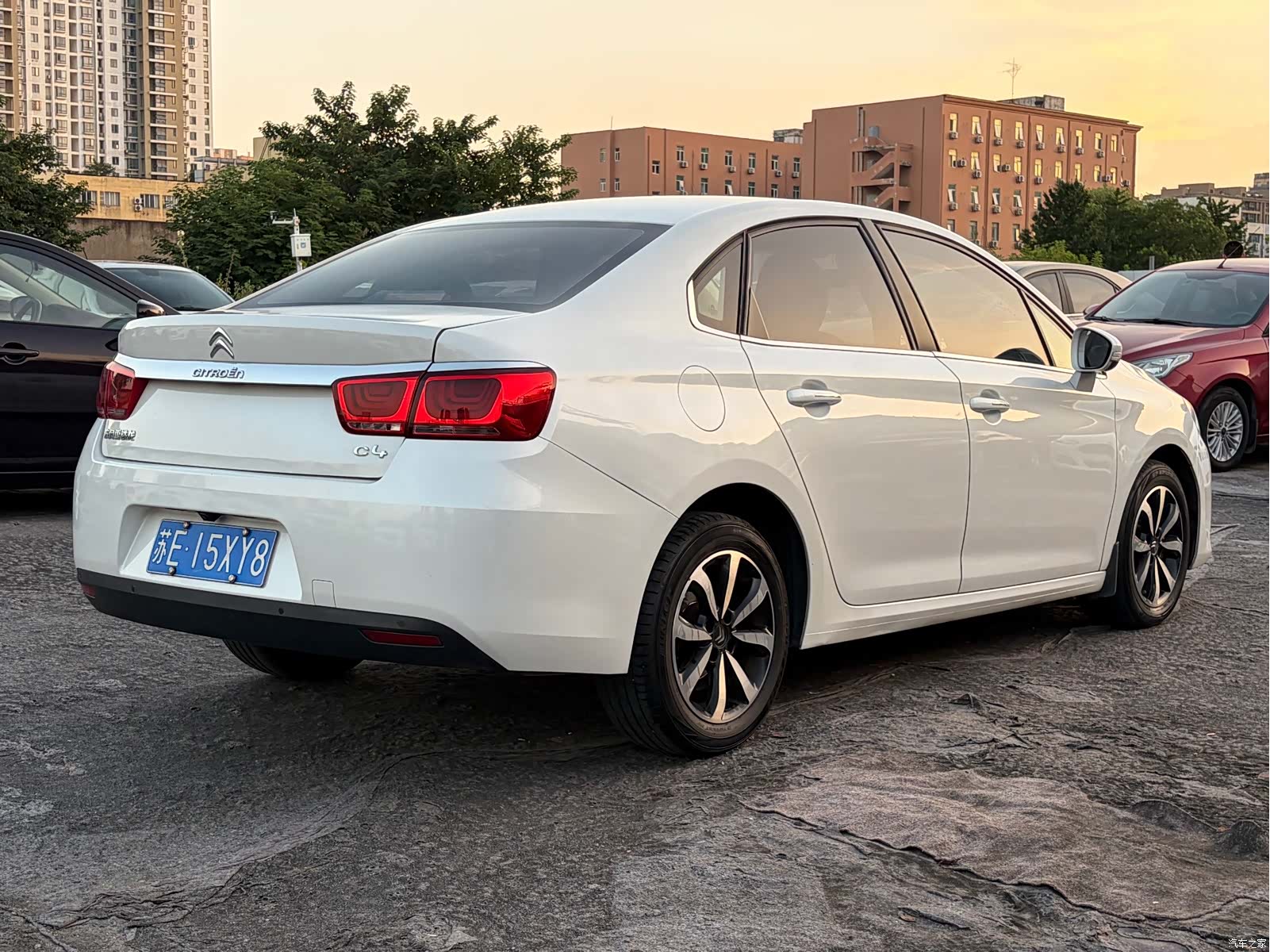 Citroen C4, 2016 все фото