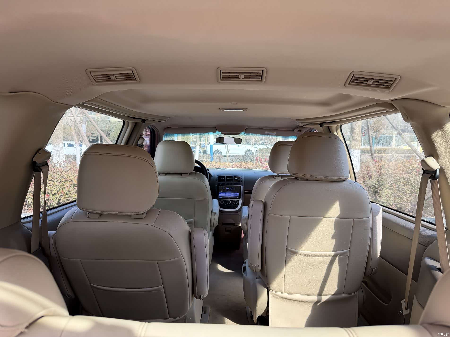 Buick GL8, 2016 21