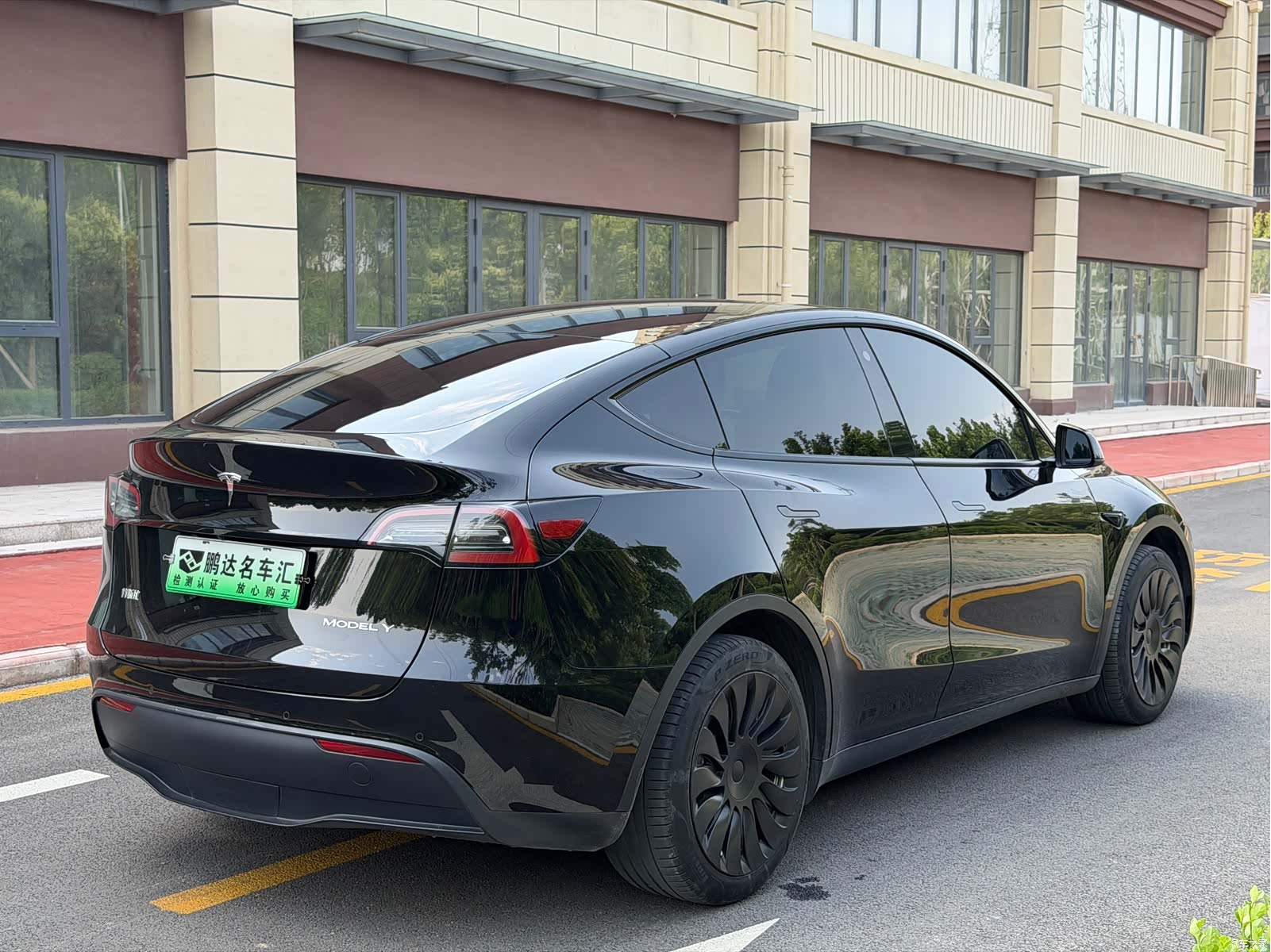 Tesla Model Y, 2022 9