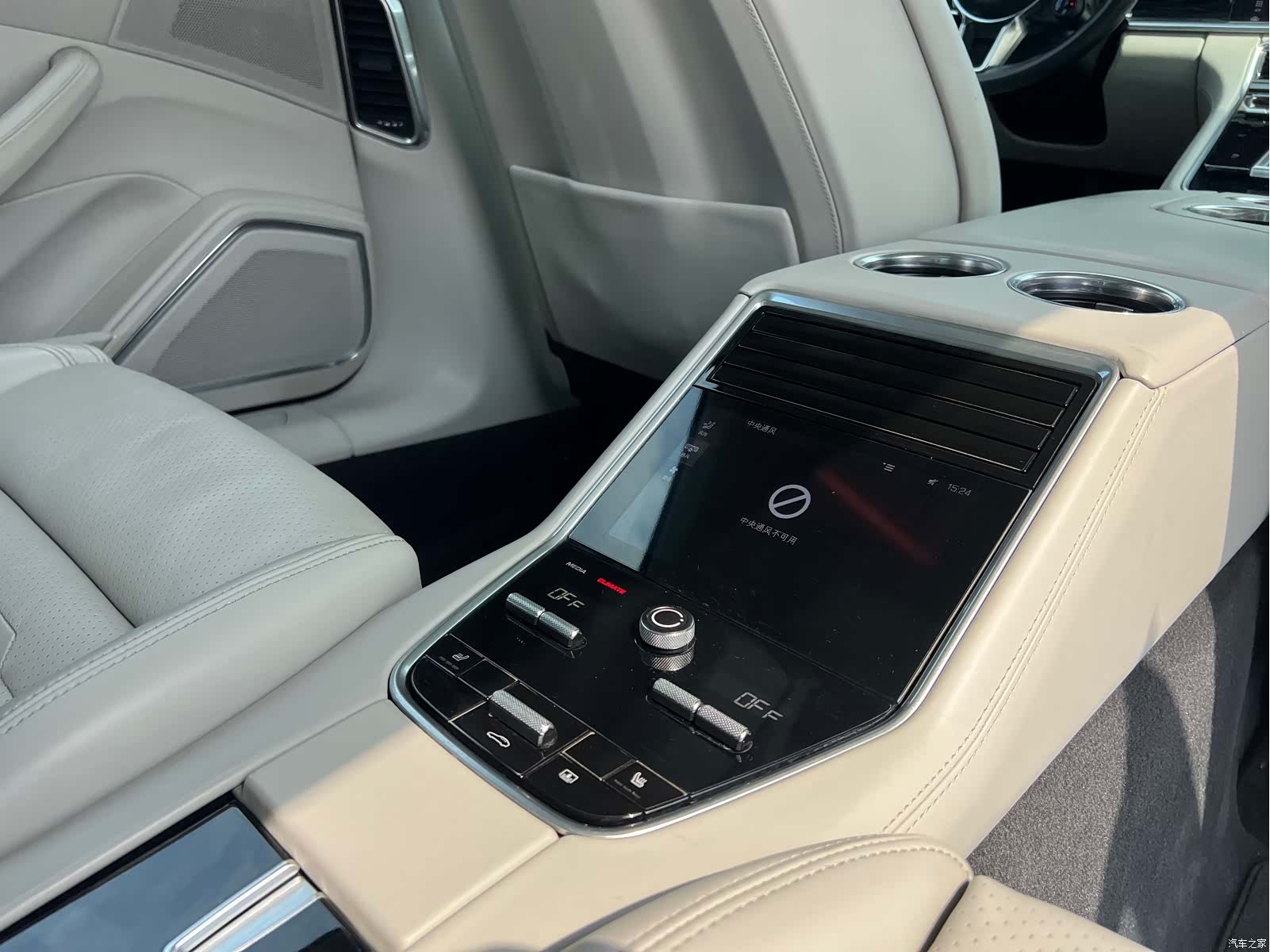 Porsche Panamera, 2018 14