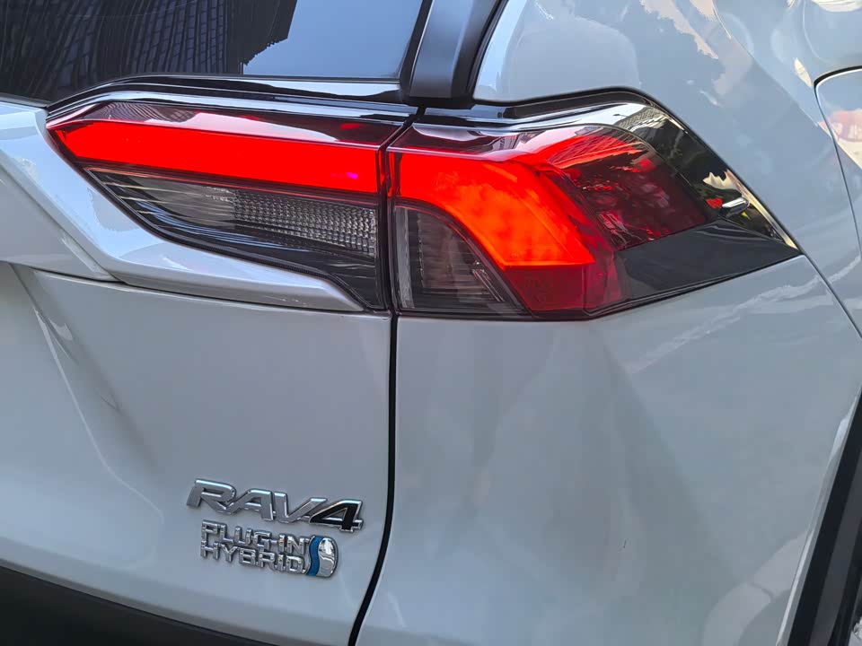 Toyota RAV4 Rongfang Dual Engine E+