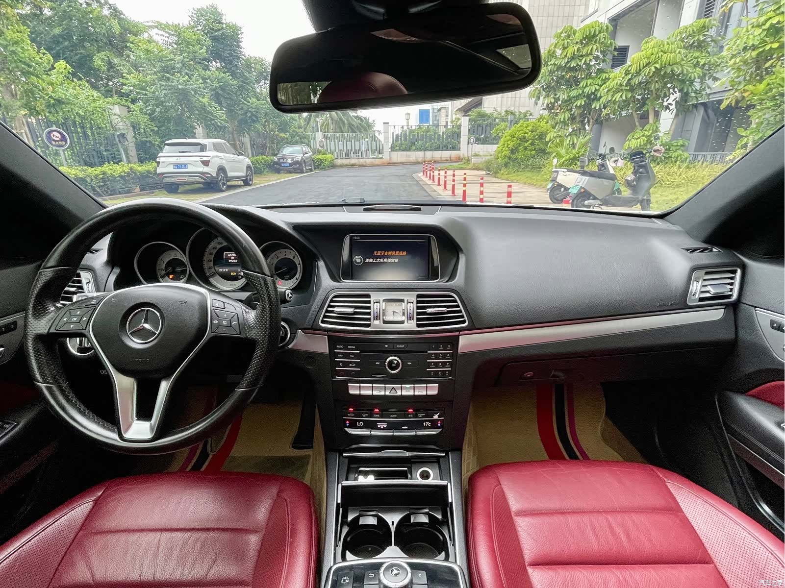 Mercedes-Benz E-Class, 2016 6