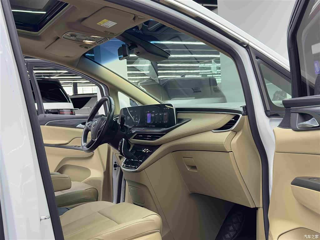 Buick GL8, 2020 9