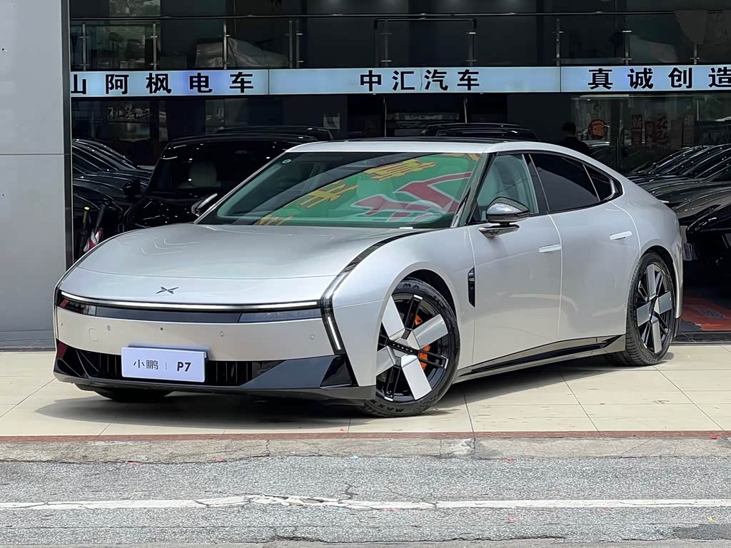 XPENG P7