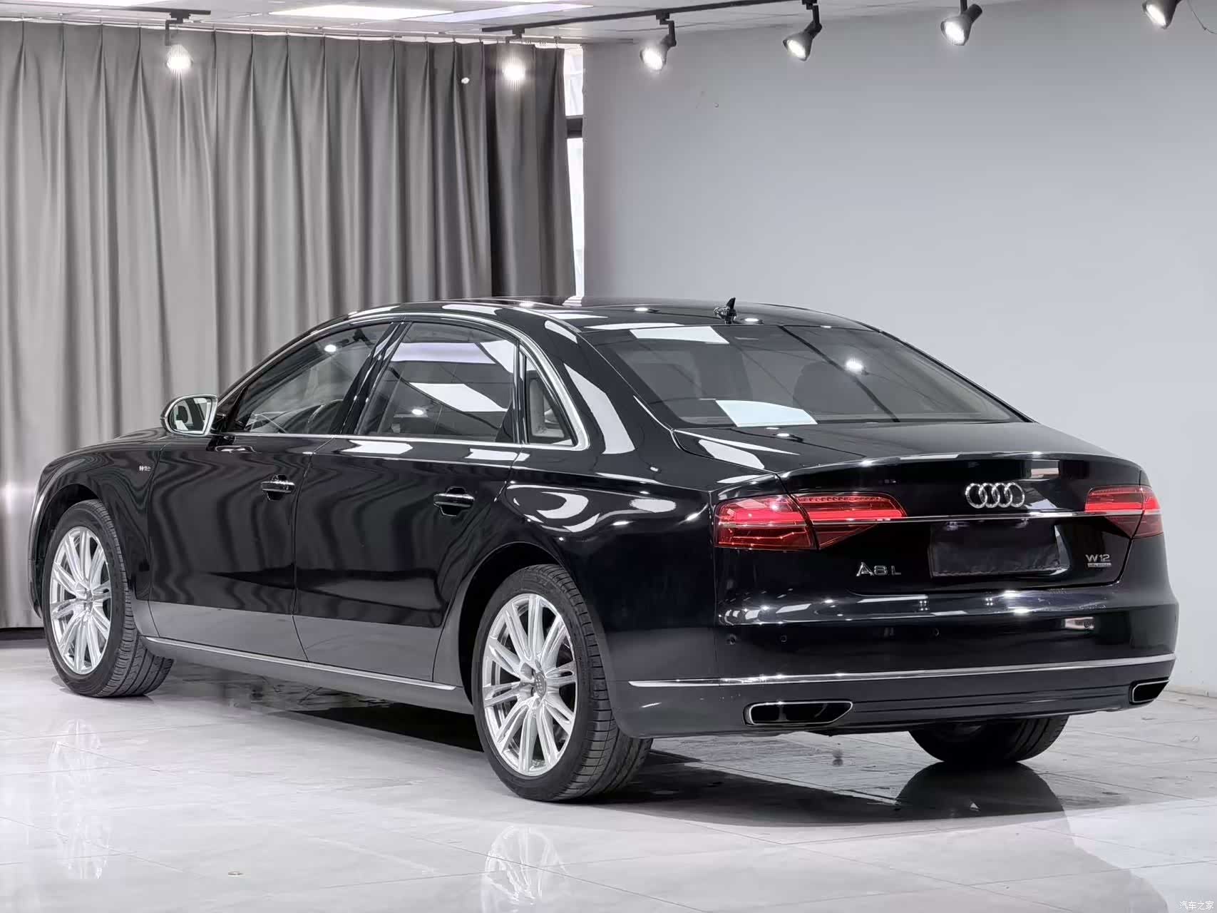 Audi A8L, 2015 11