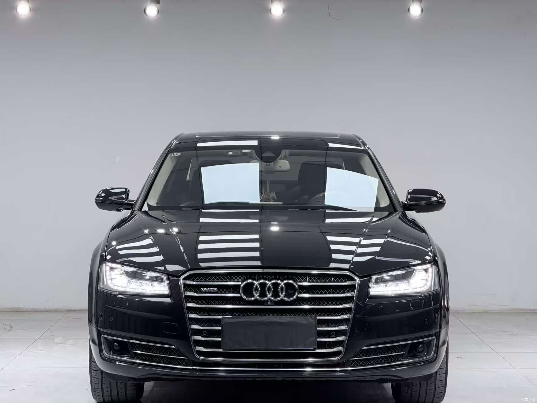 Audi A8L, 2015 1
