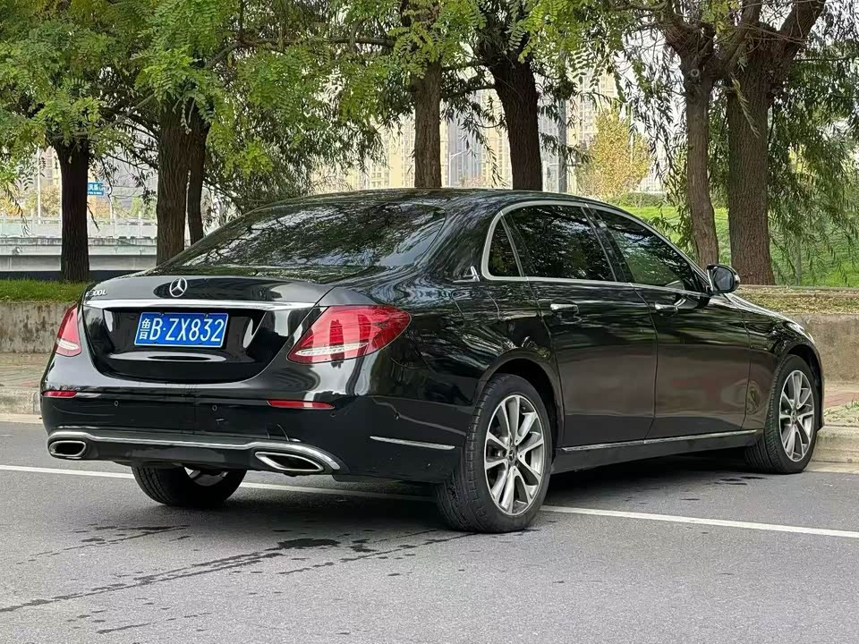 Mercedes-Benz E-class