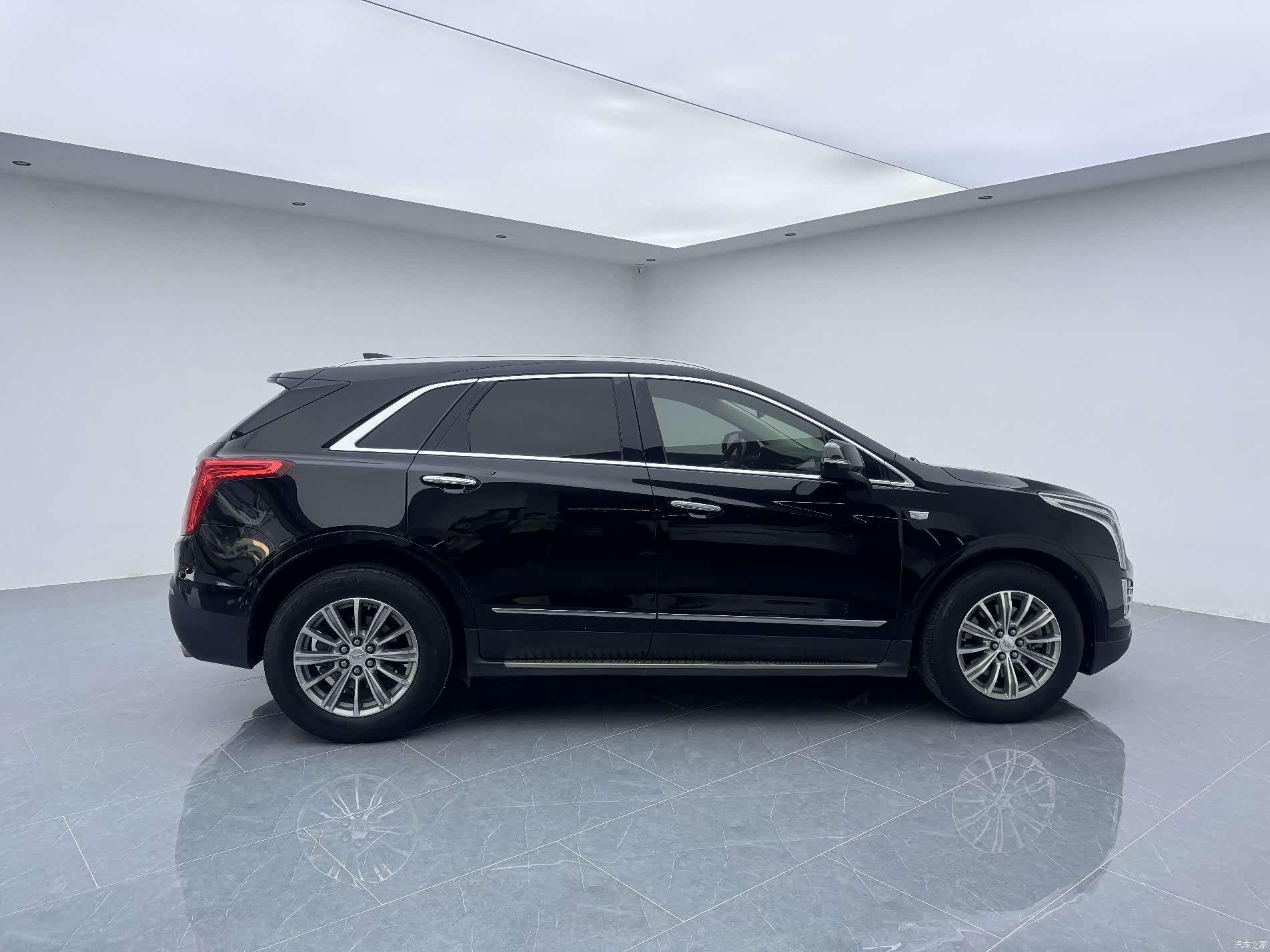 Cadillac XT5, 2016 10