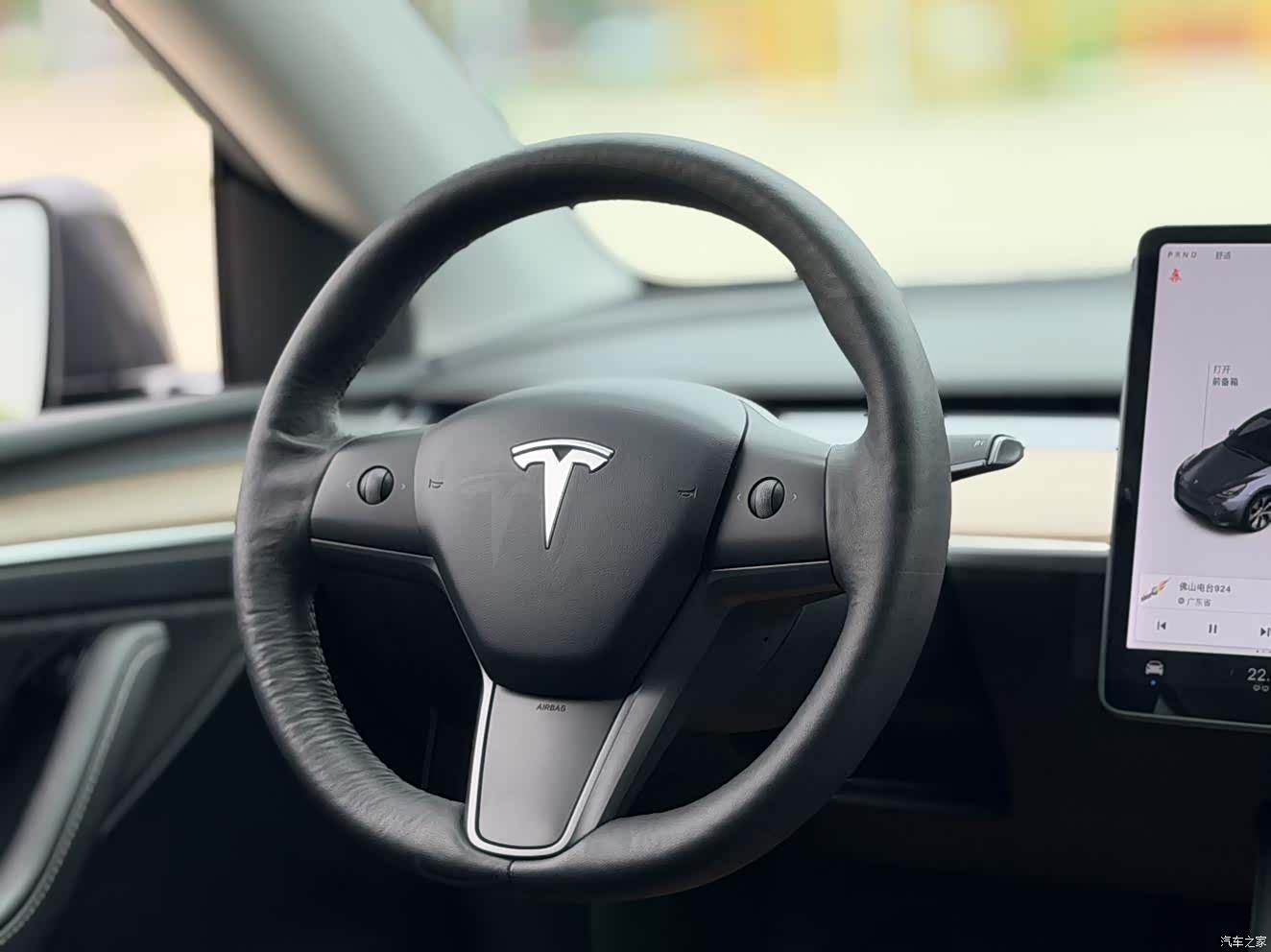 Tesla Model Y, 2021 10