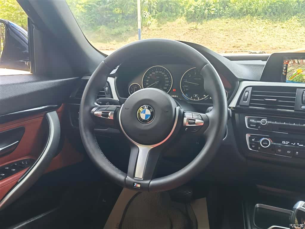 BMW 3 Series, 2016 11