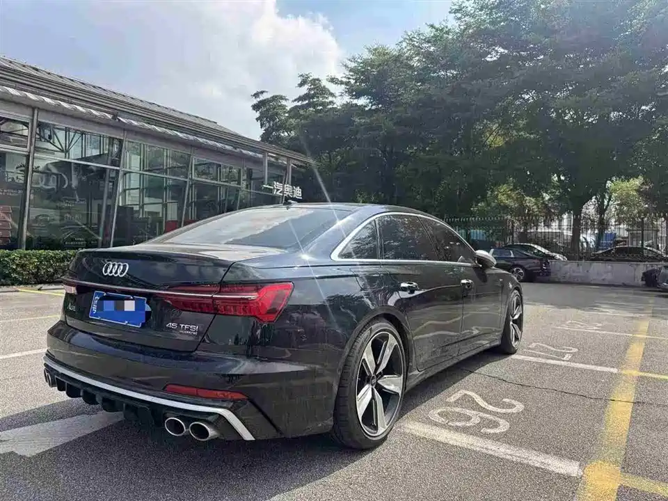 Audi A6L