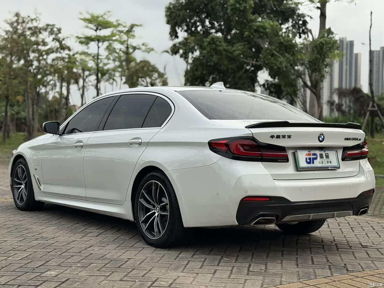 BMW 5 Series, 2021 4