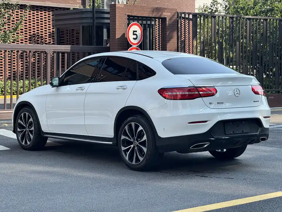 Mercedes-Benz GLC Coupe