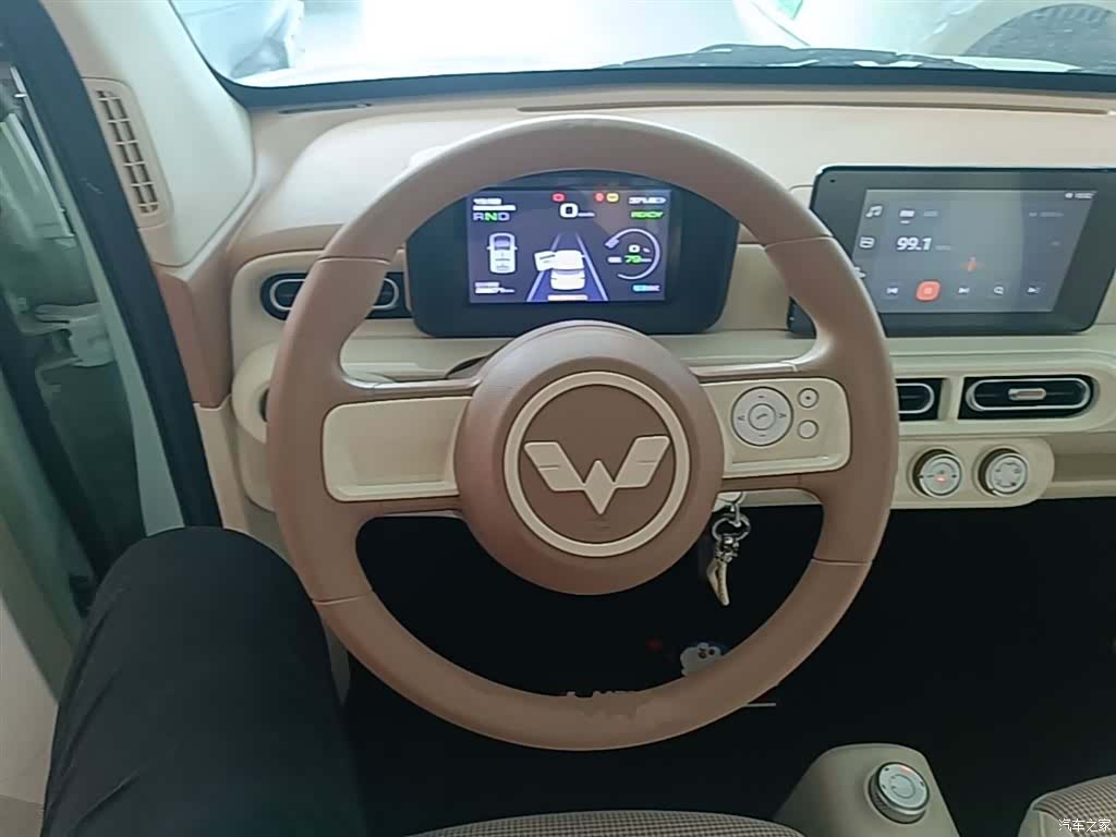 Wuling MINIEV, 2024 11