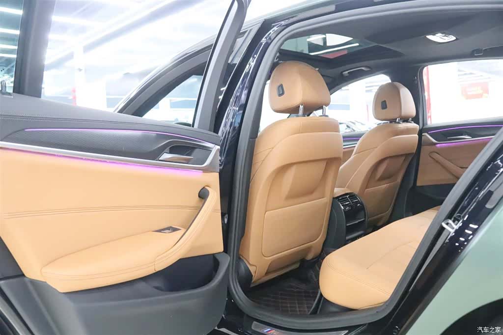 BMW 5 Series, 2022 16
