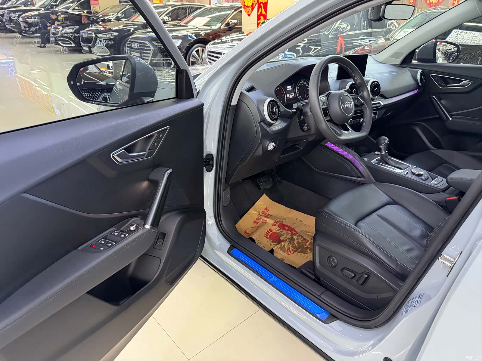 Audi Q2L, 2022 16
