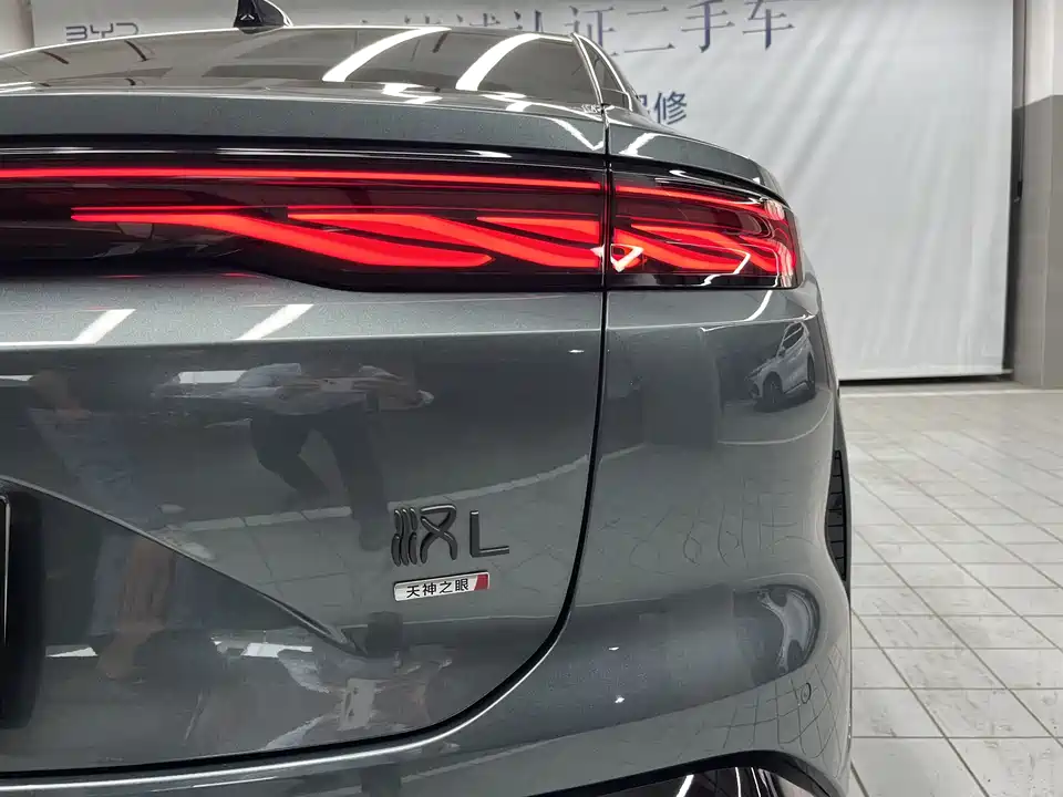 BYD Han L