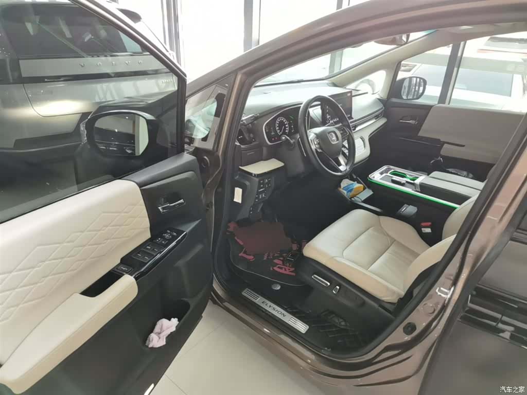 Honda Elysion, 2022 16