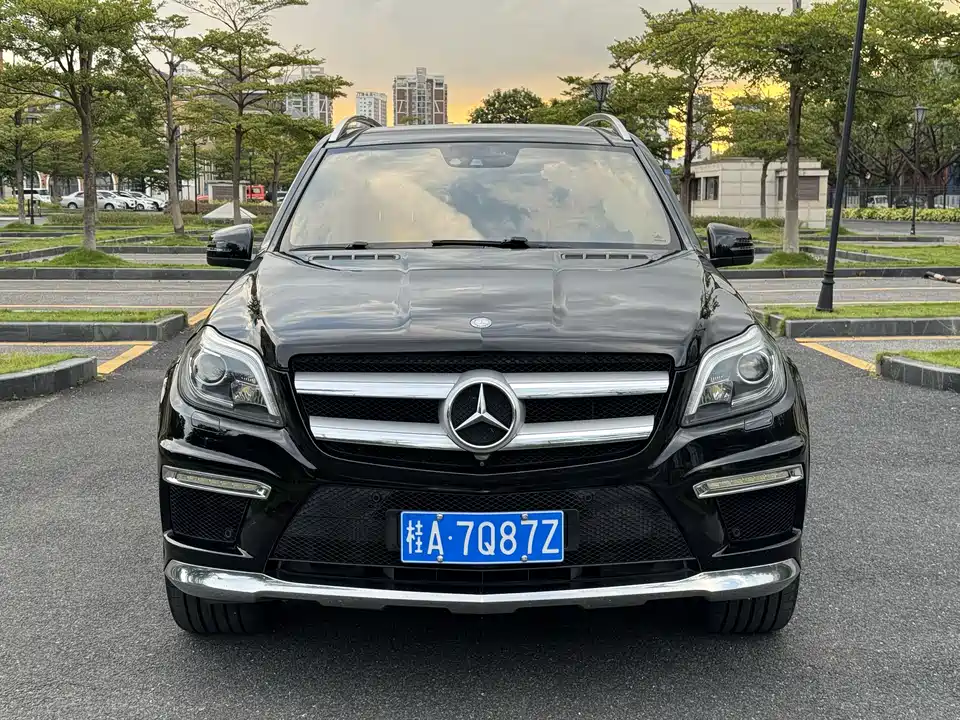 Mercedes-Benz GL grade