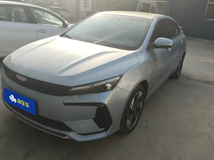 Geely Emgrand L HiP Geely Emgrand L HiP