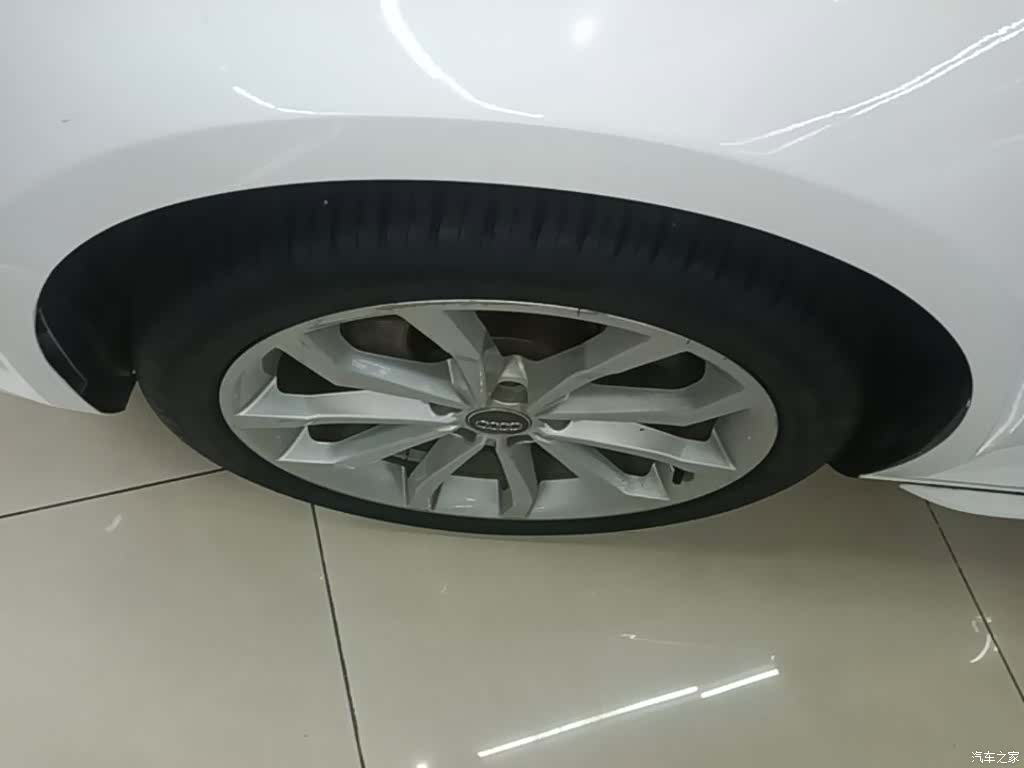 Audi A4L, 2020 23