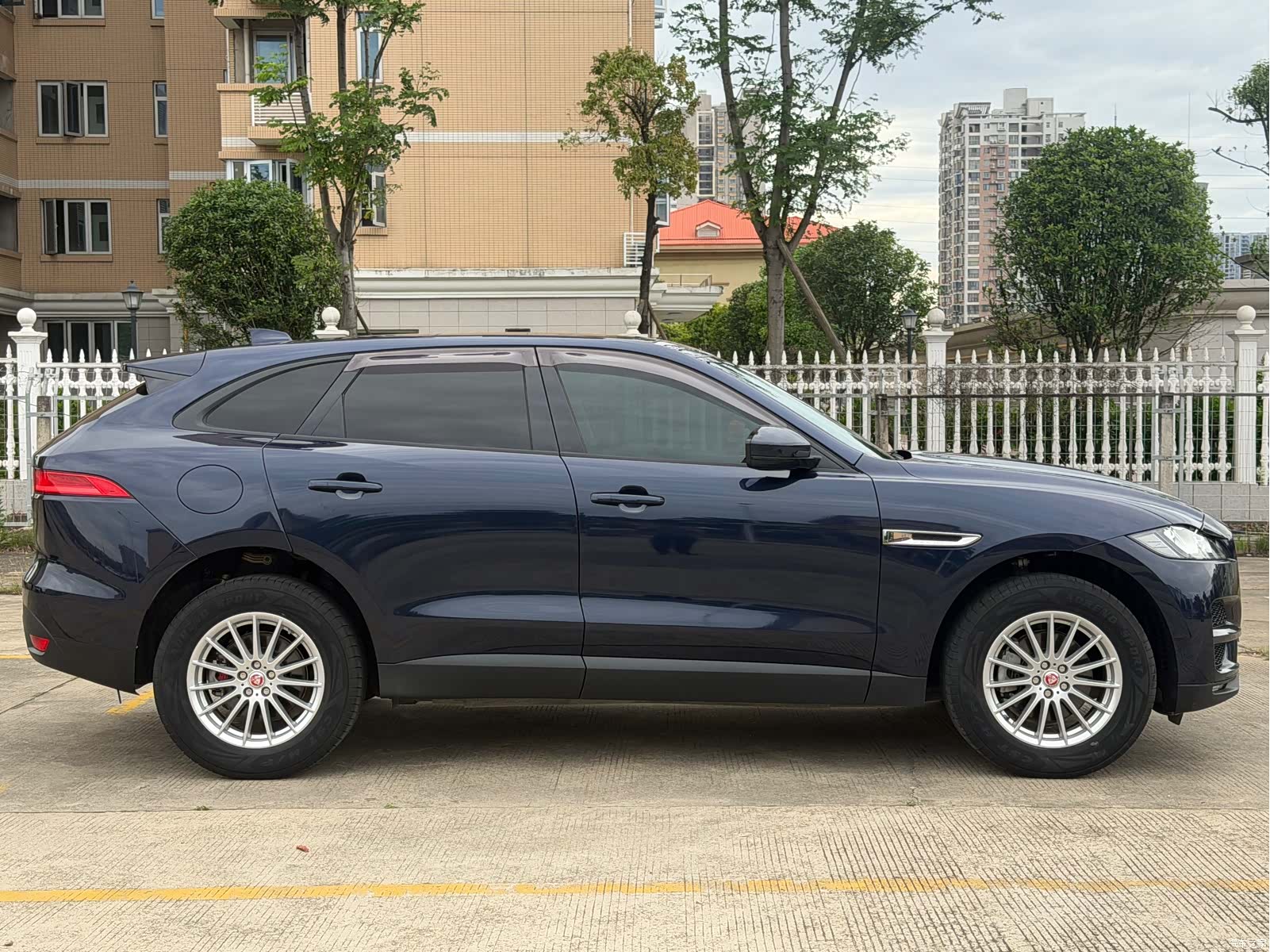Jaguar F-PACE, 2018 7