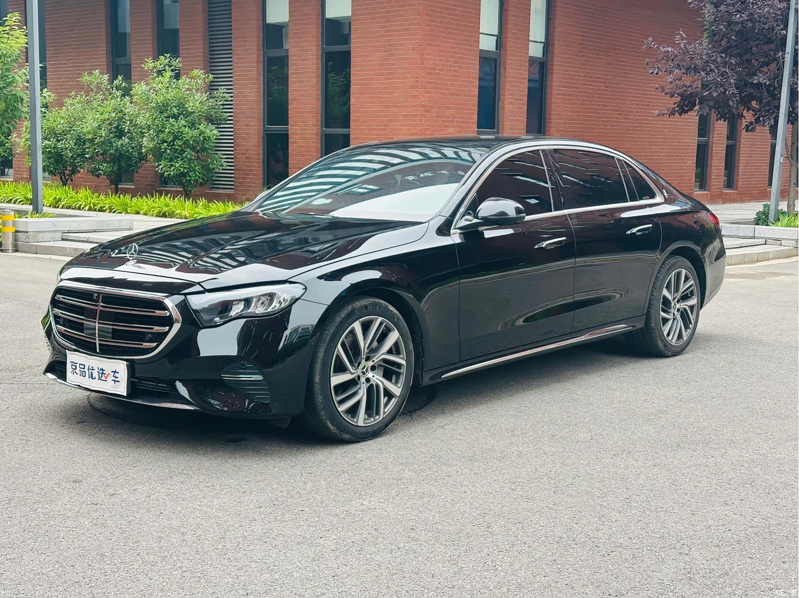 Mercedes-Benz E-Class, 2024 1