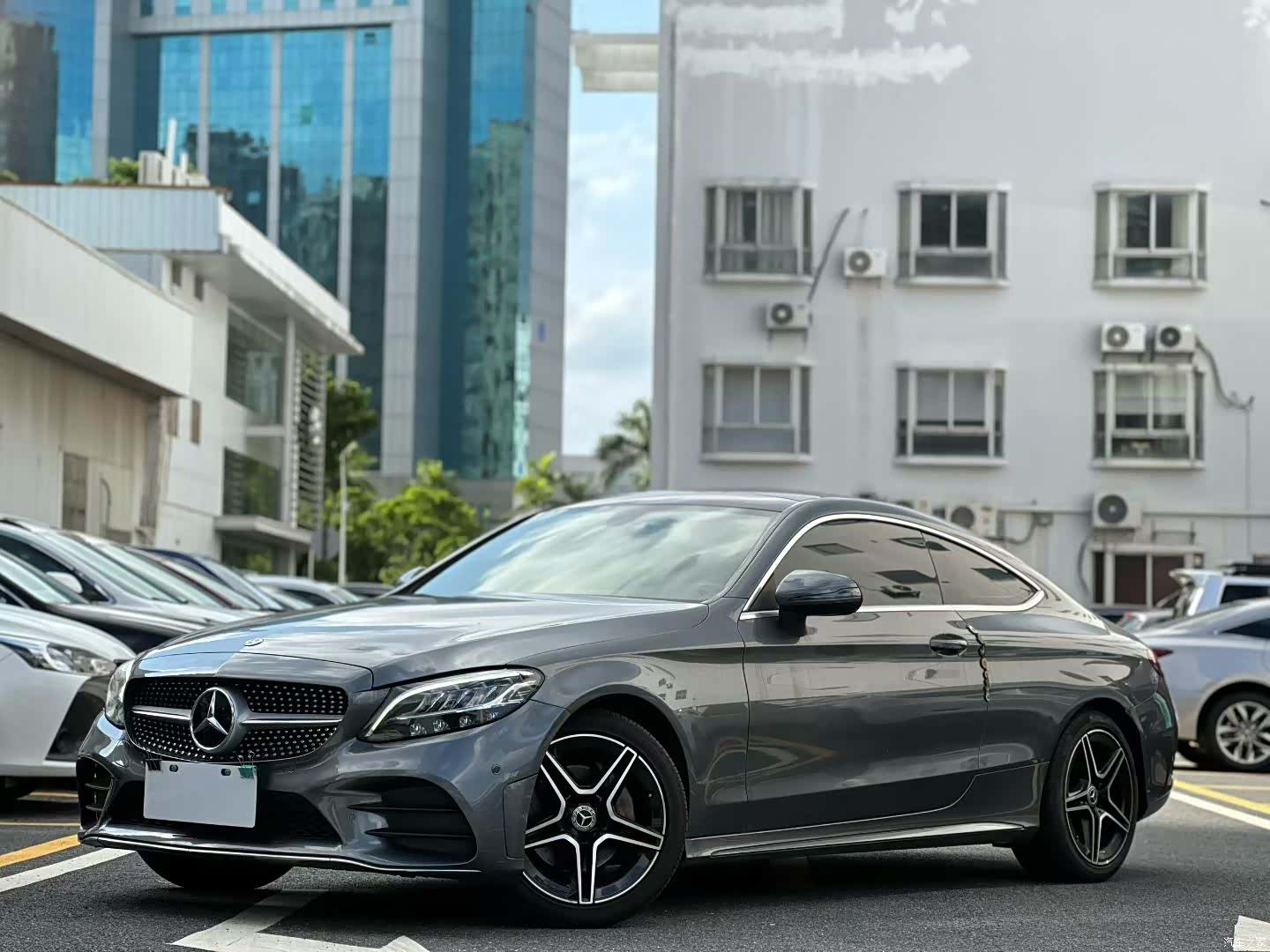 Mercedes-Benz C-Class, 2019 1