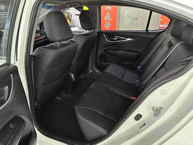 Honda Crider, 2016 все фото