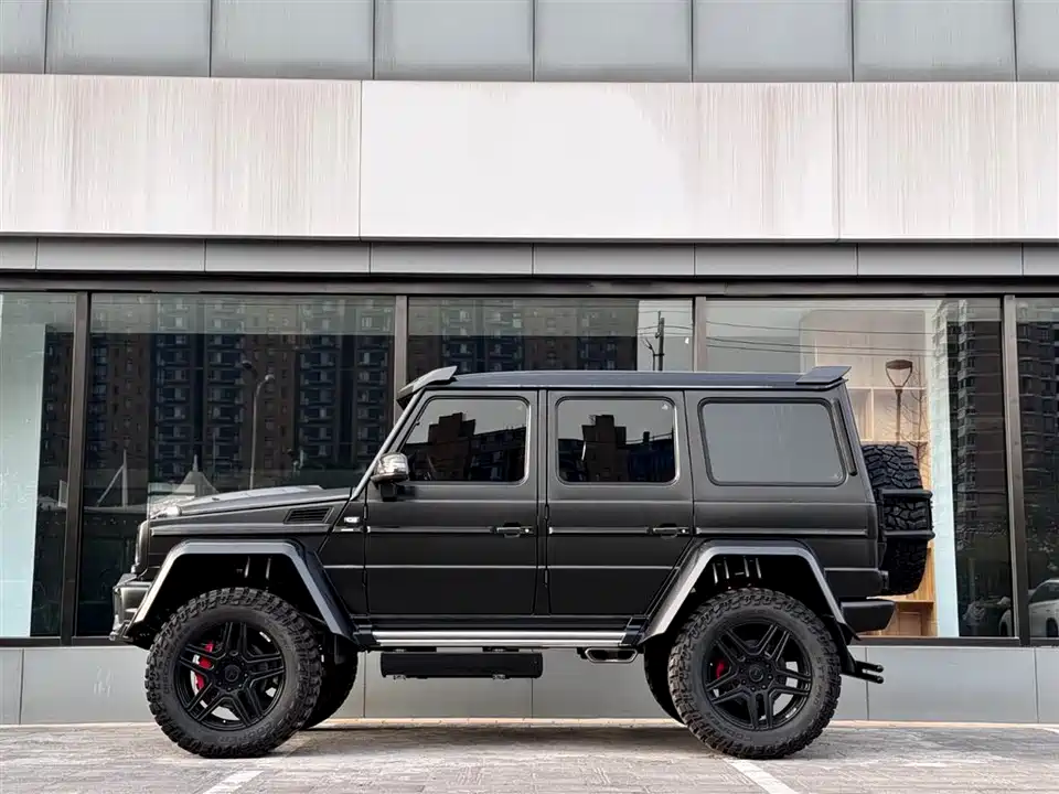 Mercedes-Benz G-class