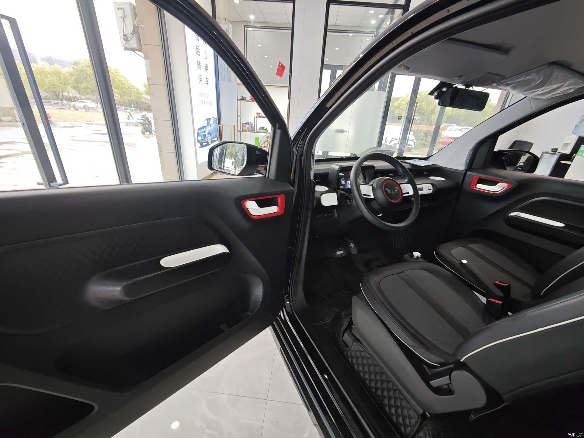 Wuling MINIEV, 2022 10