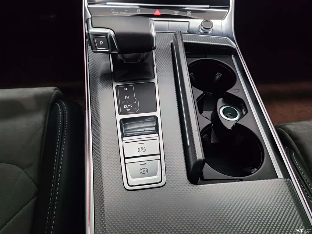 Audi A6L, 2023 12