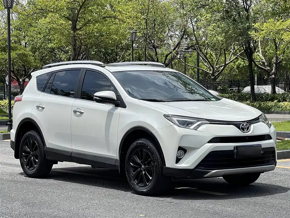 Toyota RAV4 Rongfang