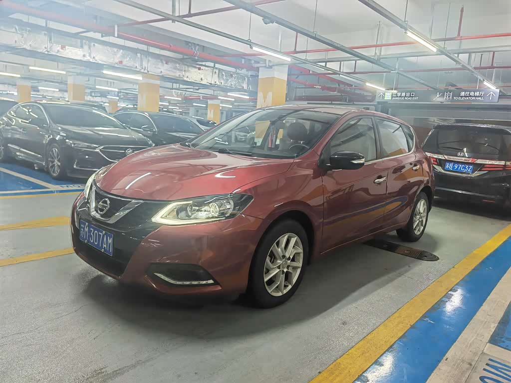 Nissan TIIDA