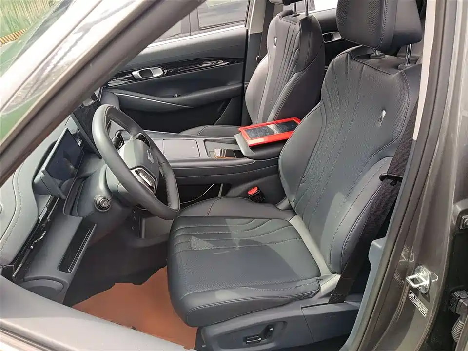 Geely Galaxy Galaxy E5