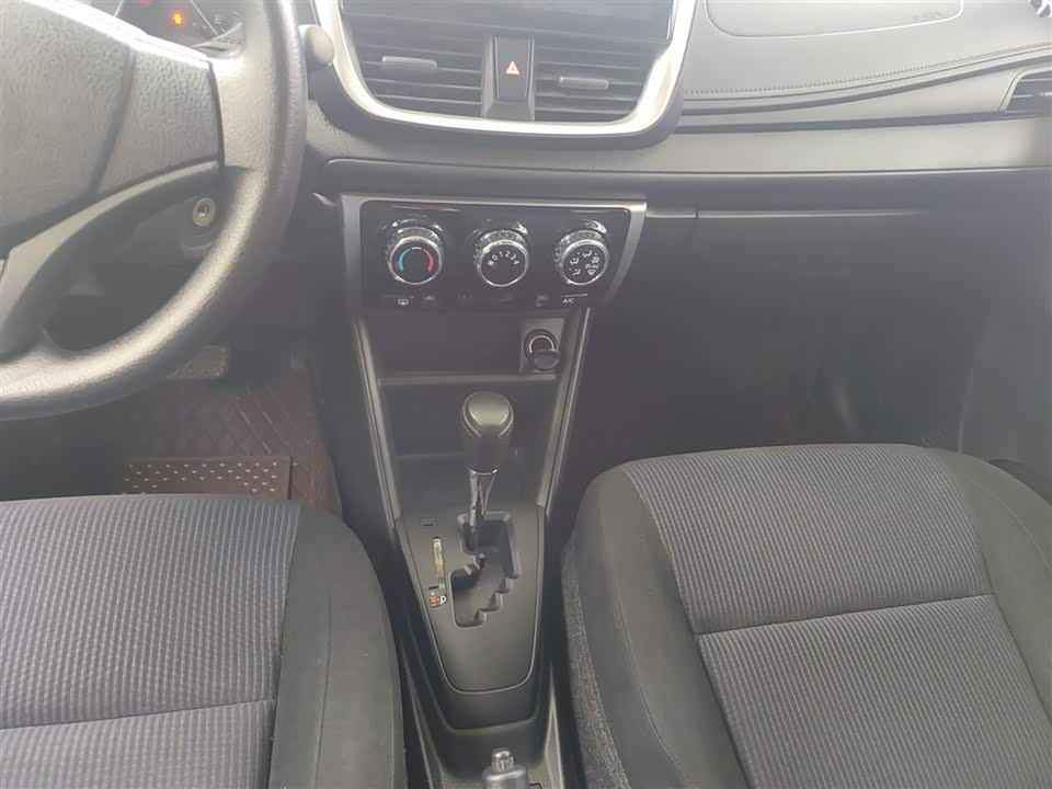Toyota YARiS L Zhixuan Toyota YARiS L Zhixuan
