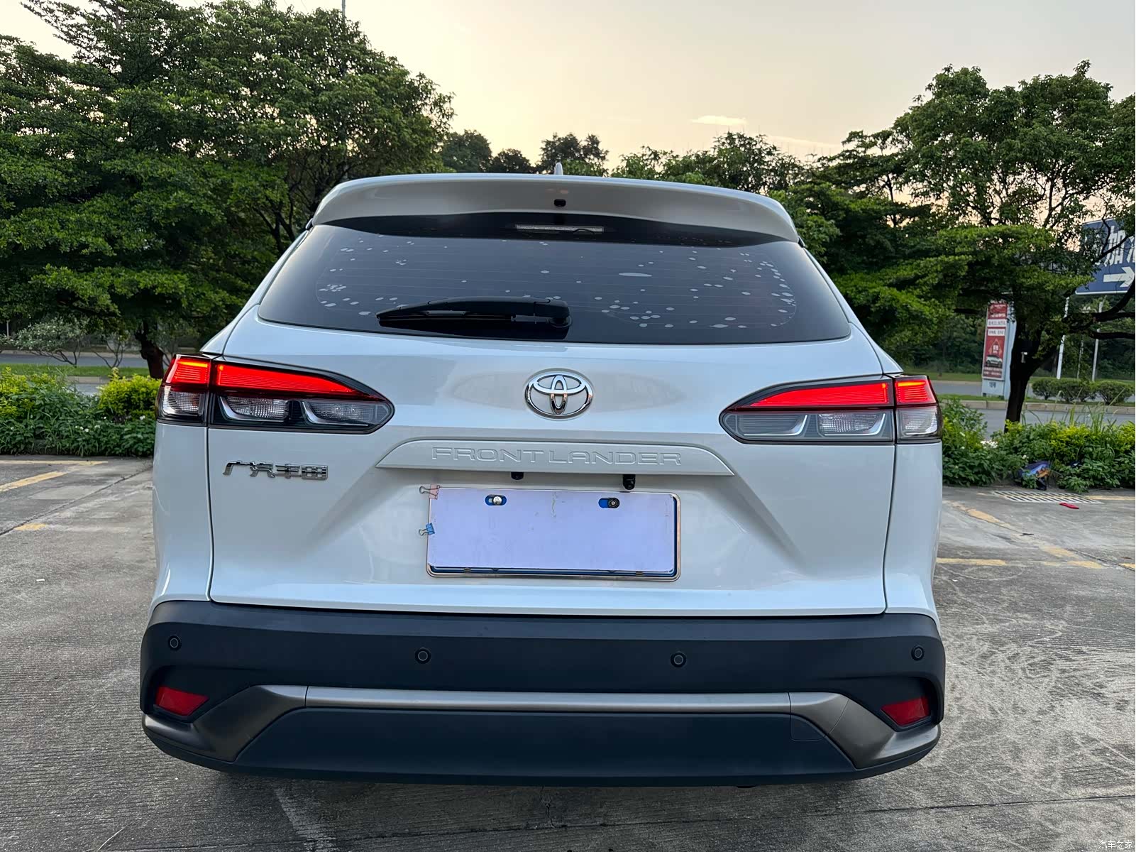 Toyota Frontlander, 2022 17