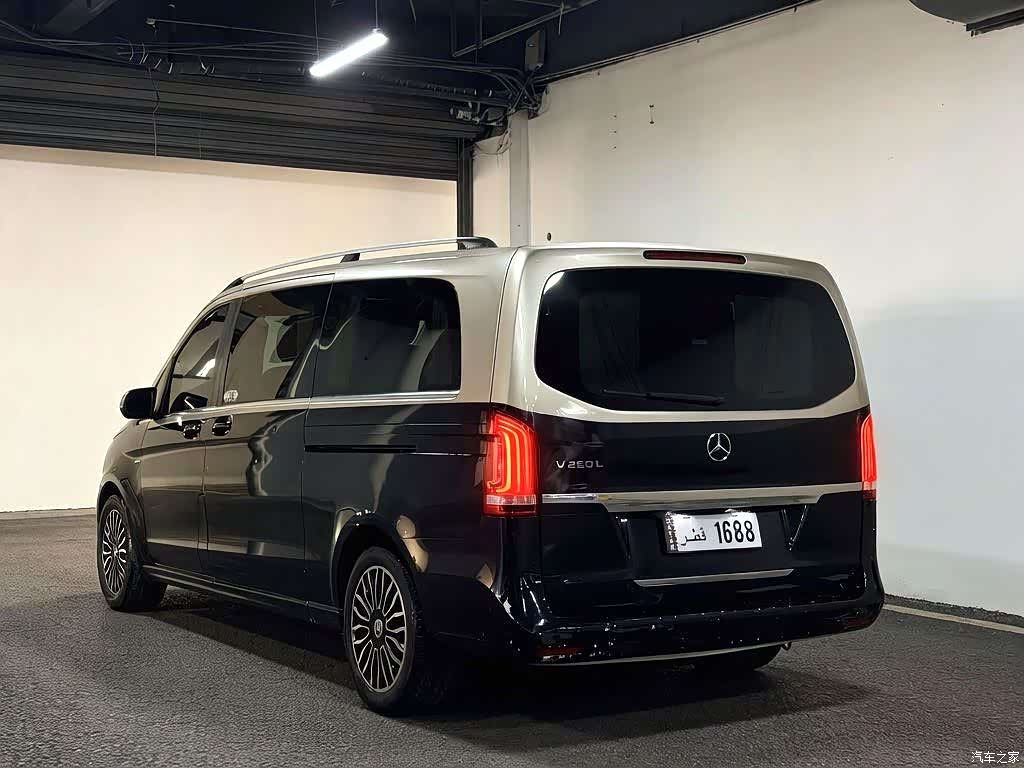 Mercedes-Benz V-Class, 2018 7