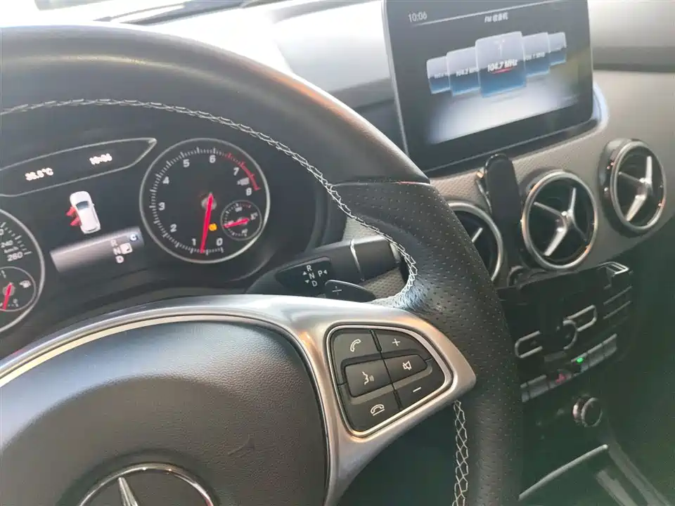 Mercedes-Benz Class B