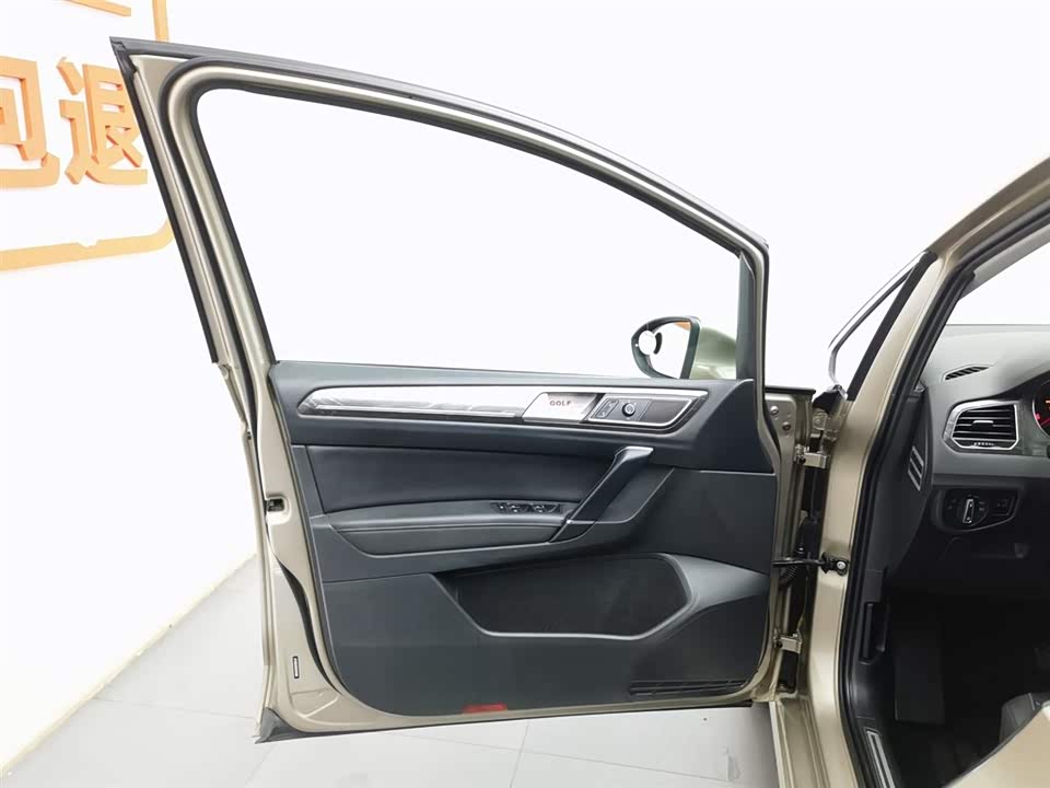 Volkswagen Golf*Jiayu