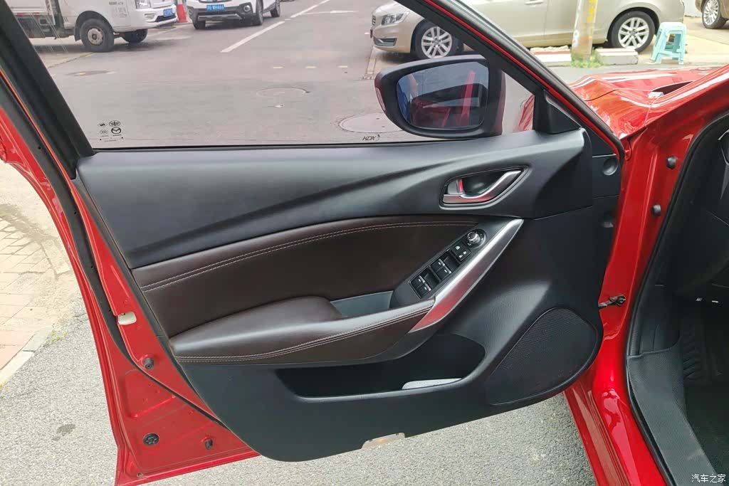 Mazda Atenza, 2017 7