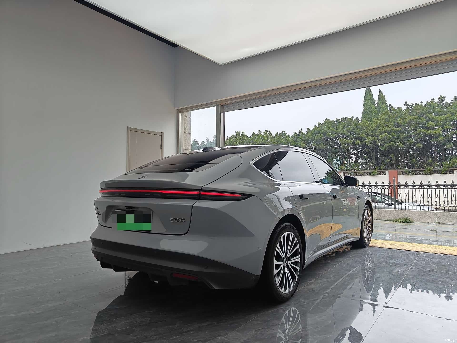 NIO ET5, 2023 все фото