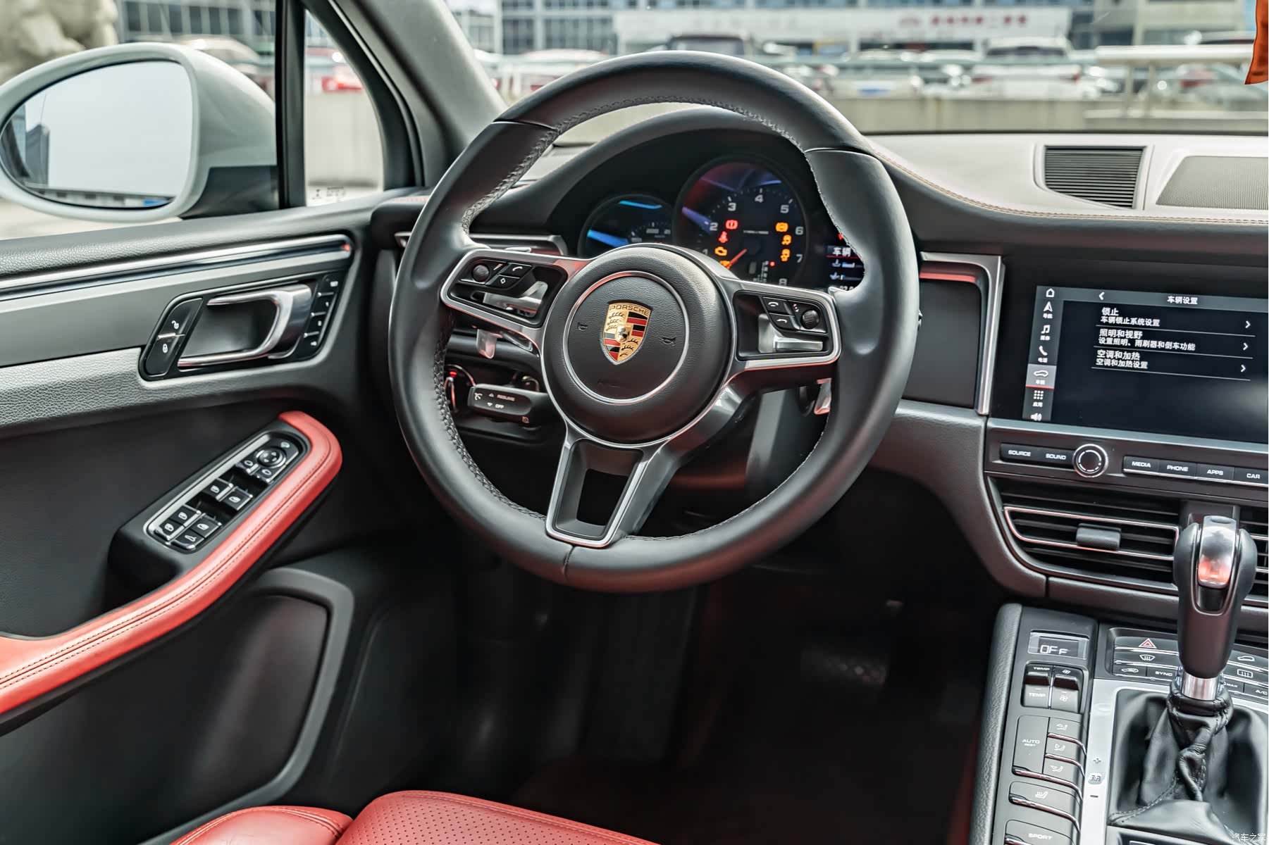 Porsche Macan, 2018 18