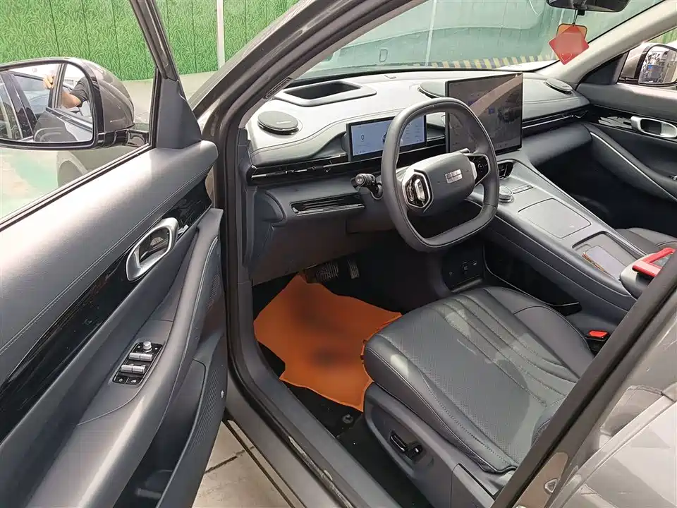 Geely Galaxy Galaxy E5