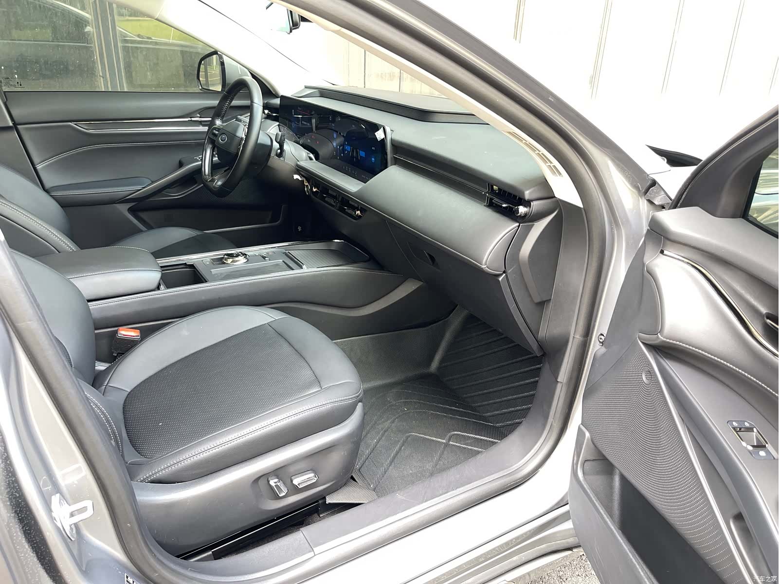 Ford Mondeo, 2023 6